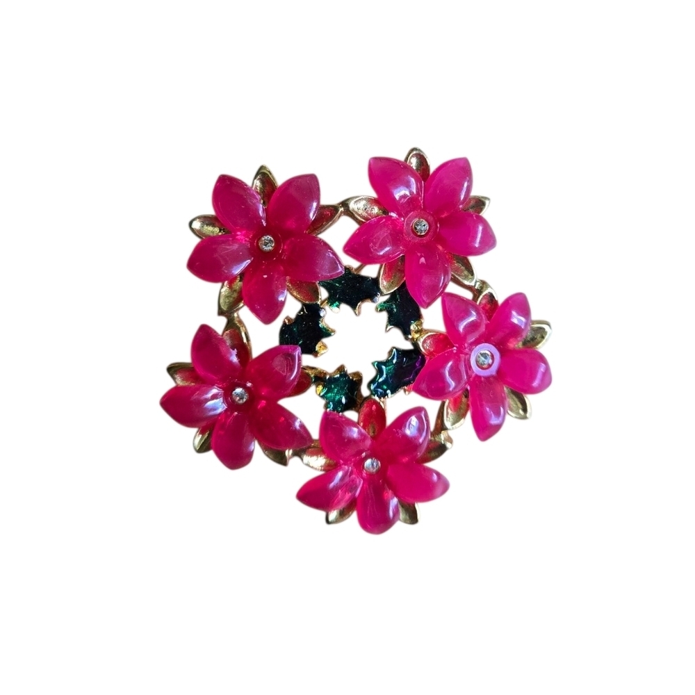 Lia Poinsettia Leaf Brooch 1960's Vintage Lucite Goldtone Collectible Christmas